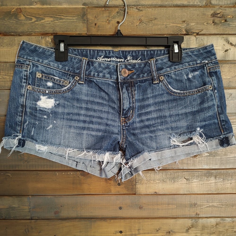 American Eagle cut off Jean shorts